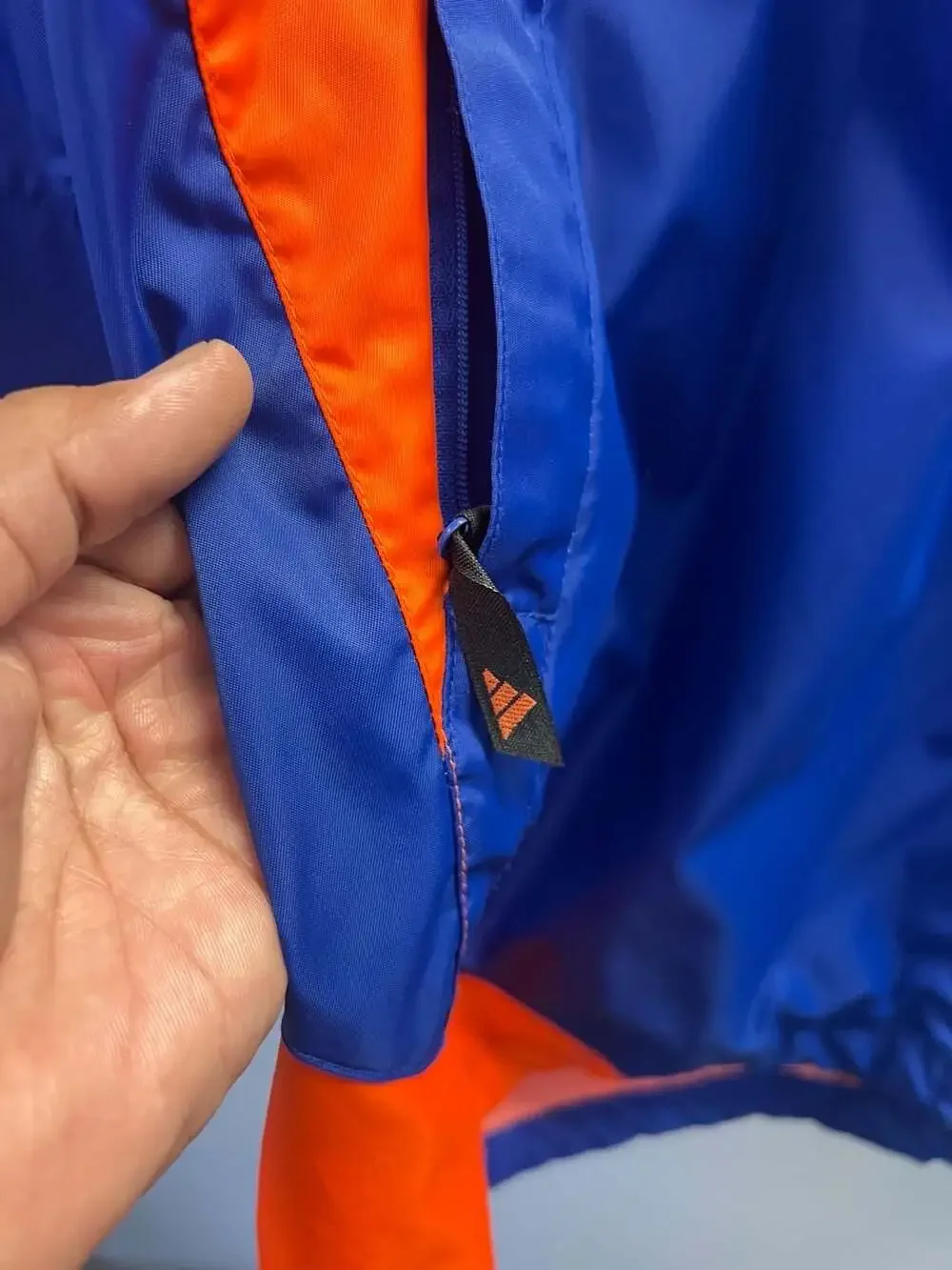 Vintage 90s Adidas Knicks Colorblock Windbreaker Jacket Size XL Blue Orange 0280